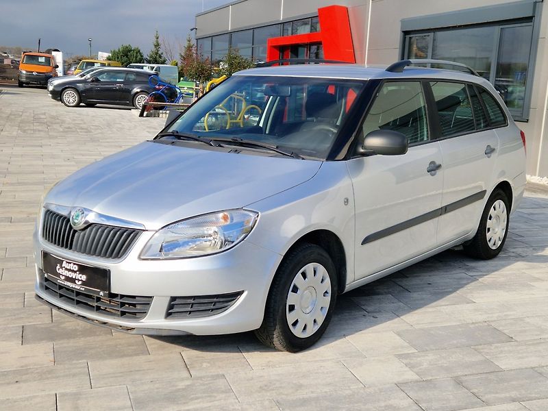Škoda Fabia (2010) 1,6 TDI 55 Kw Klima - fotka 1 z 28