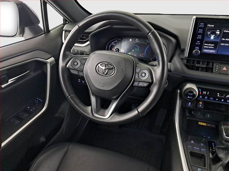 Toyota RAV4 (2022) 2.5 Hybrid - fotka 7 z 19