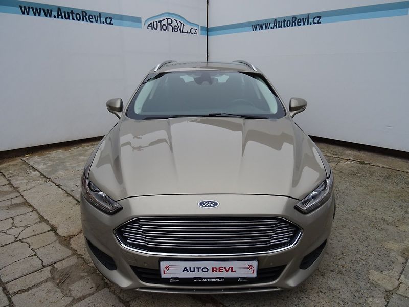 Ford Mondeo (2015) 1.6TDCi,85kW,e.serv.k,navi - fotka 22 z 24