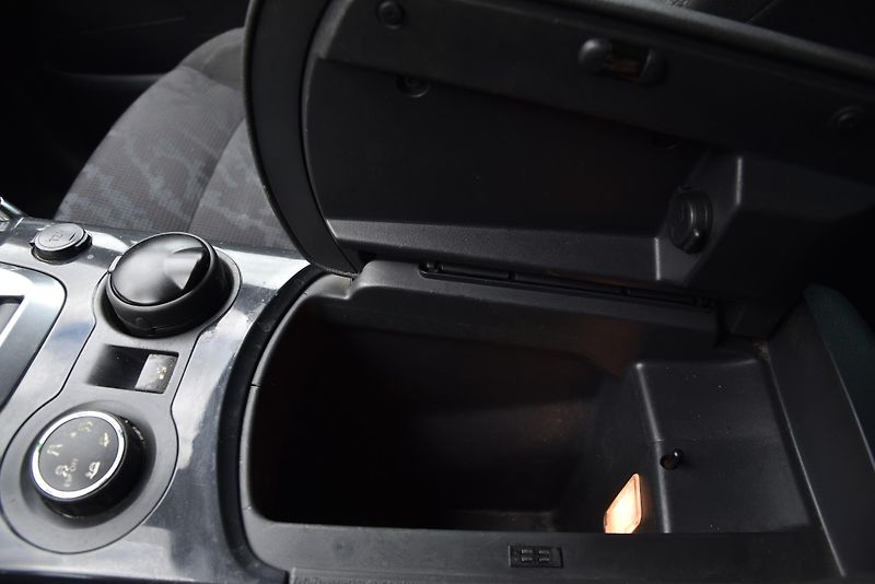 Peugeot 3008 2.0 HDi 6st,DKLIMA,TEMP,TZ,ALU - fotka 18 z 37