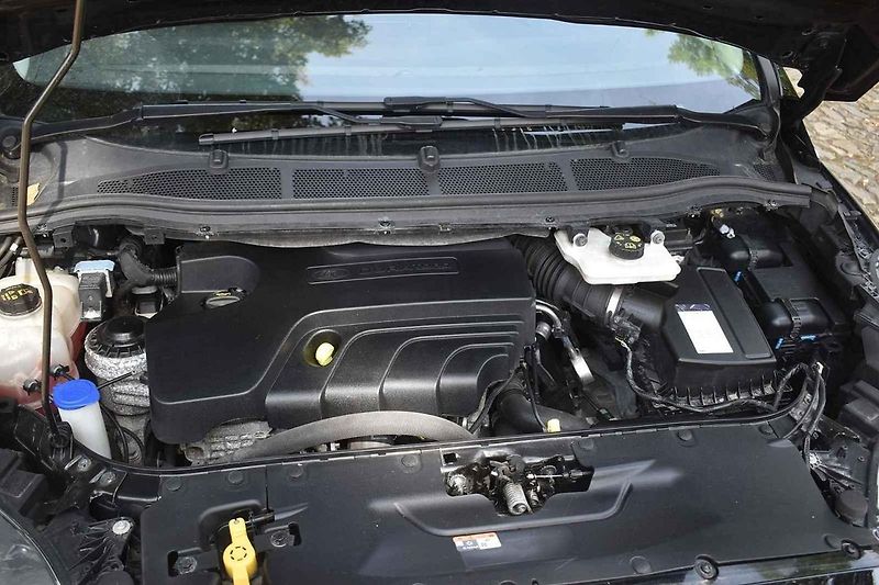 Ford S-Max druhé generace může sloužit větším rodinám ještě hodně dlouho.