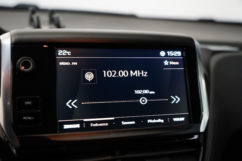 Peugeot 2008 - fotka 22 z 28
