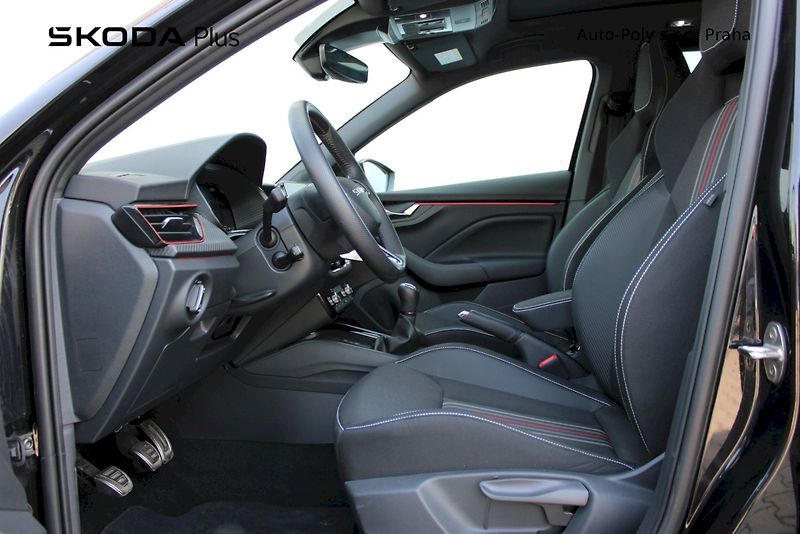 Škoda Scala (2025) 1.0 TSI 85 kW Monte Carlo - fotka 8 z 25