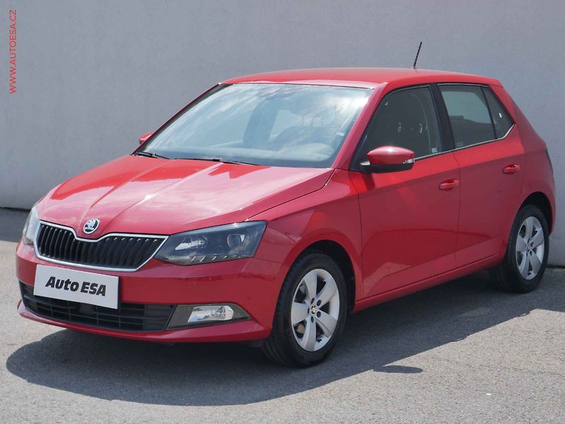 Škoda Fabia (2016) 1.2TSi, 1.maj,ČR, Style - fotka 3 z 14