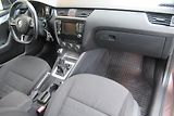 Škoda Octavia 1.6 TDI AUT. KLIMA NAVI TAŽNÉ - náhled 20