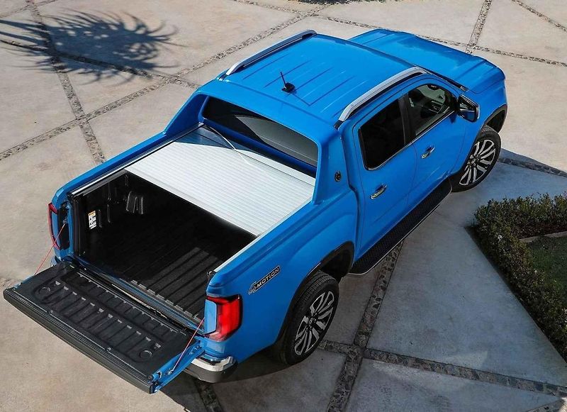 Volkswagen Amarok – s červenými vozy s motorem 2.0 TDI jsme se projeli v jihoafrickém terénu.