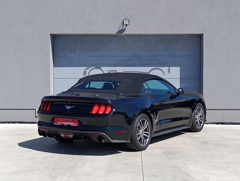 Ford Mustang 2.3 ECOBOOST CONVERTIBLE  - fotka 6 z 32