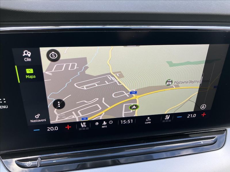 Škoda Octavia 2,0 TAŽNÉ,KŮŽE,MATRIX-BEAM - fotka 35 z 36
