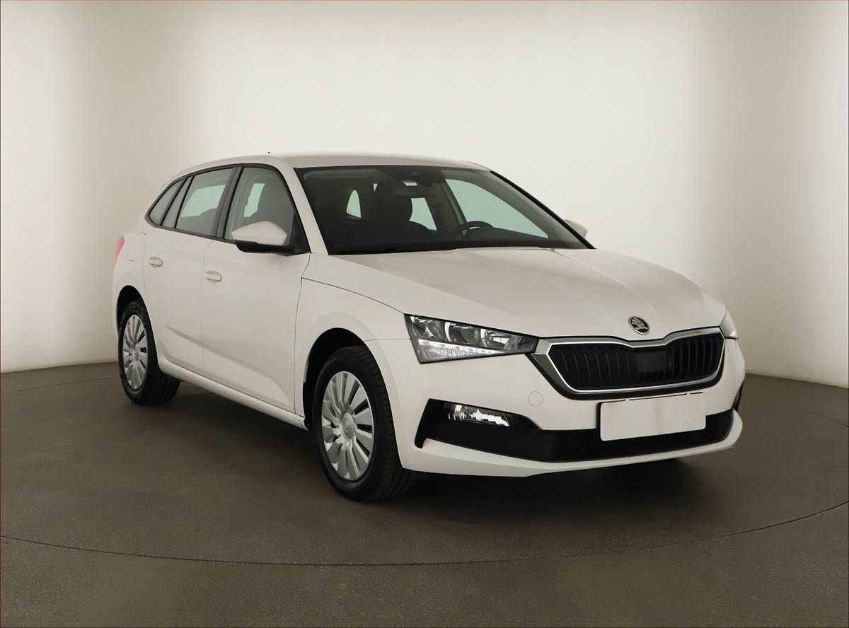 Škoda Scala Ambition 1.5 TSI, ČR,1.maj
