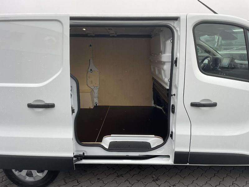 Renault Trafic (2026) VAN L1H1 150k RED - fotka 6 z 24
