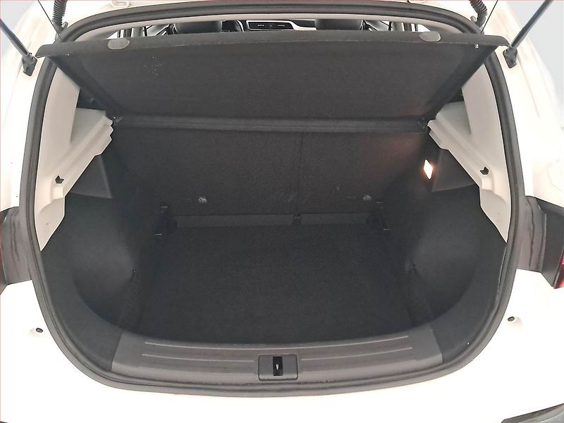 MG ZS (2023) Exclusive 1.0 Turbo, Automat - fotka 14 z 18