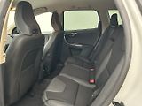 Volvo XC60 2.4 D4 4x4 Momentum - náhled 10