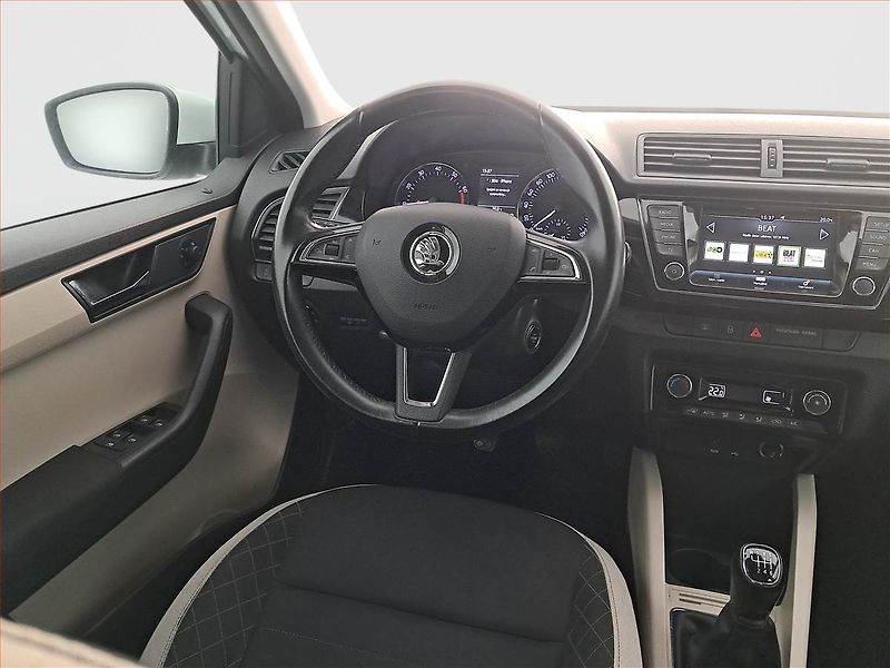 Škoda Fabia (2018) Style 1.0 TSI, Tempomat - fotka 7 z 19