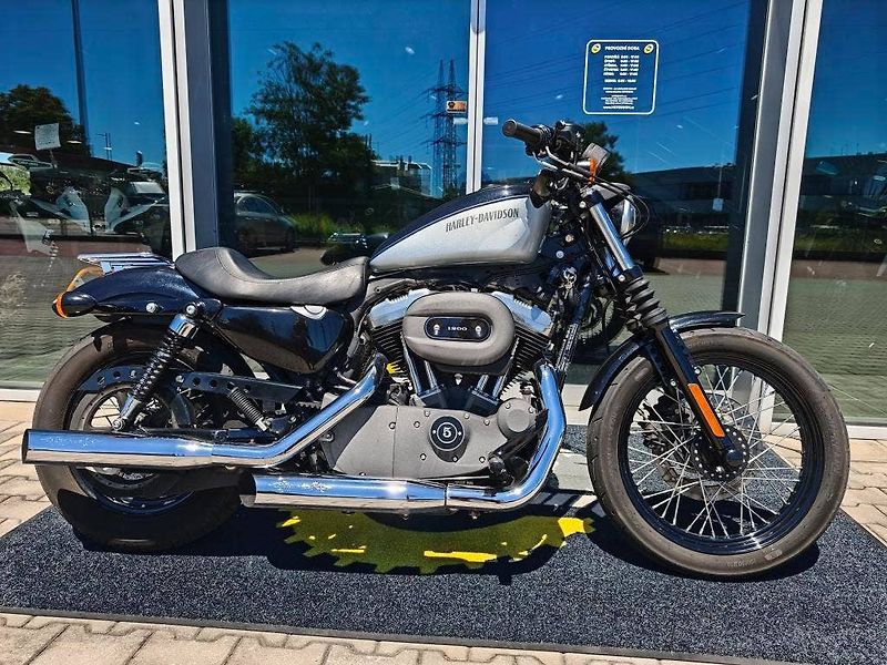 Harley-Davidson XL 1200N Sportster 1200 Nightster (2012) - fotka 2 z 19