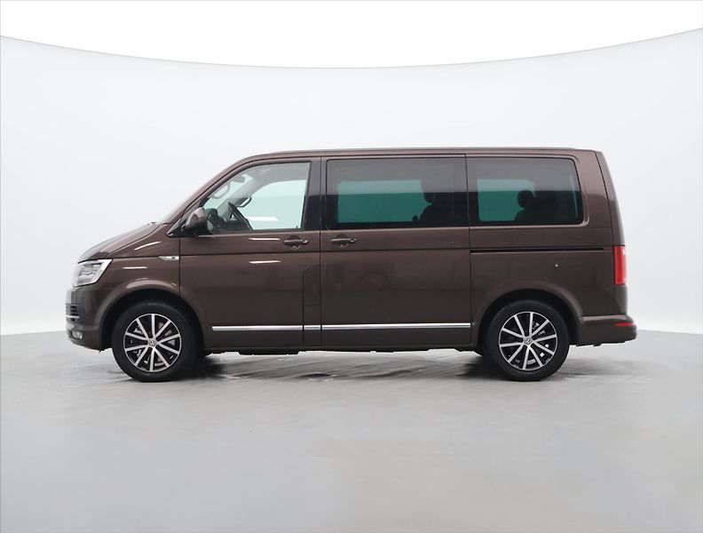 Volkswagen Multivan 2,0 TSI 150 kW 4x4 DPH - fotka 4 z 41