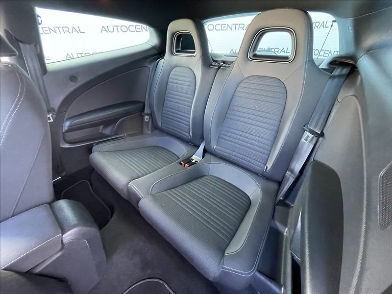 Volkswagen Scirocco 1,4 TSi,90kW,SPORT,serv.kn.,ST - fotka 23 z 23