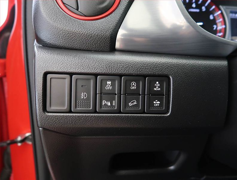 Suzuki Vitara (2015) Elegance 1.4 BoosterJet, 4X4 - fotka 20 z 23
