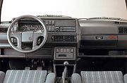Volkswagen Golf GTI 2. generace.