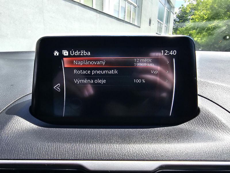 Mazda 3 (2018) 2.0i, NAVI - fotka 16 z 28