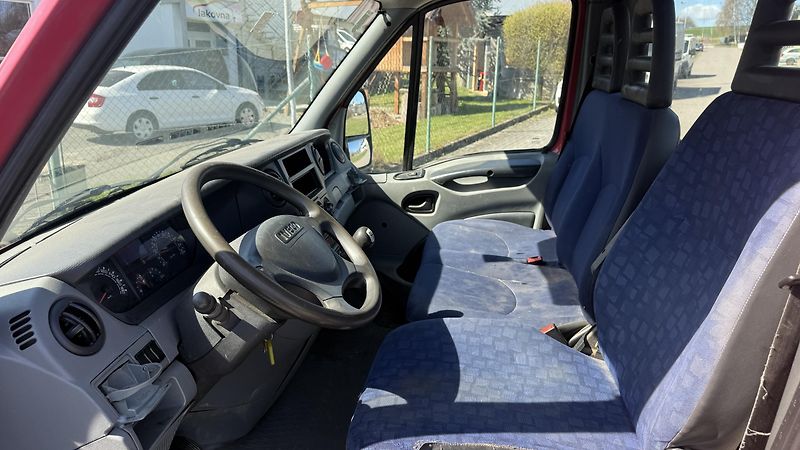 Iveco Daily (2006) 3.0 35S18 130KW MAXI VALNÍK - fotka 9 z 13