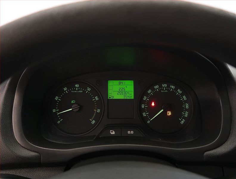 Škoda Fabia (2011) 1.2 TSI, Serv.kniha, po STK - fotka 11 z 15