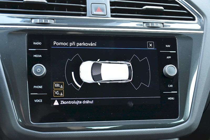 Volkswagen Tiguan (2021) LIFE 1.5 TSI 110KW DSG - fotka 19 z 32