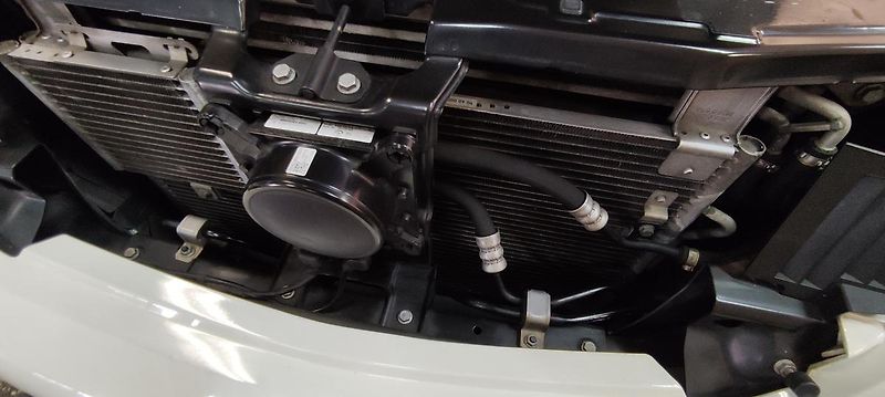 Mercedes-Benz CL (2004) 55 AMG KOMPRESSOR - fotka 13 z 25