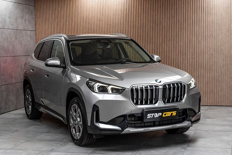 BMW X1 xDrive20d TAŽNÉ*ZÁRUKA*ČR 1.M* - fotka 3 z 43