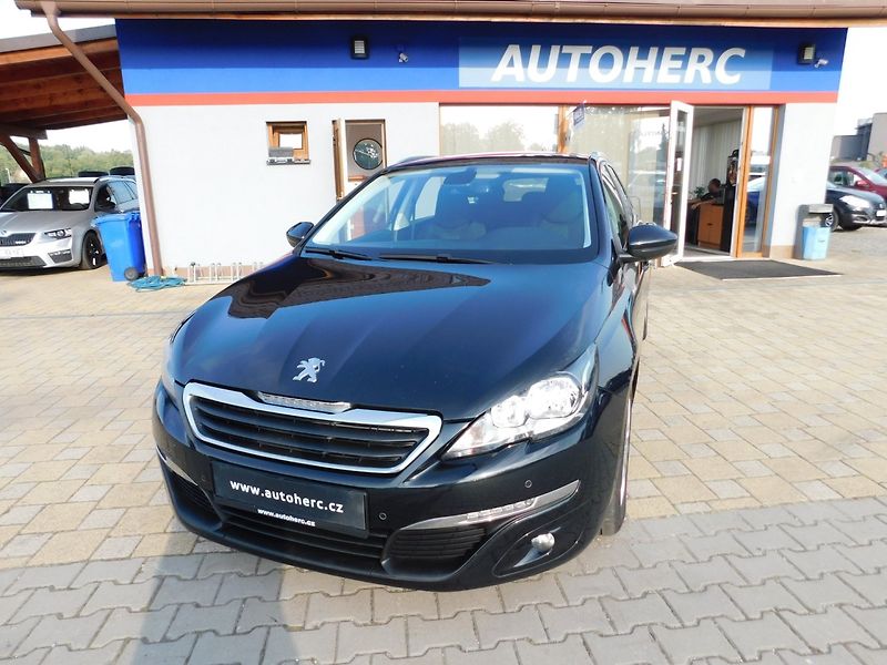 Peugeot 308 (2015) KOMBI 2.0 HDi - fotka 1 z 37