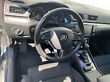 Škoda Superb (2017) 2.0 TDi, Style, DSG, bixen - náhled 13
