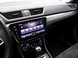 Škoda Superb iV 1,4 TSI 160kW Style DSG DPH - náhled 23