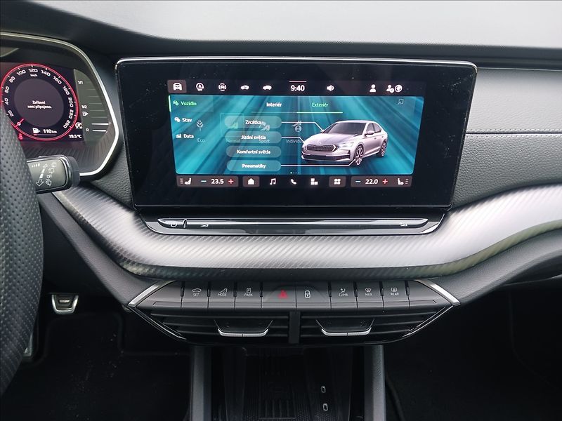 Škoda Octavia 1,5 TSI FL SPORTLINE - fotka 18 z 27
