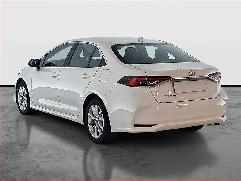 Toyota Corolla (2024) 1.5 VVT-i - fotka 4 z 16
