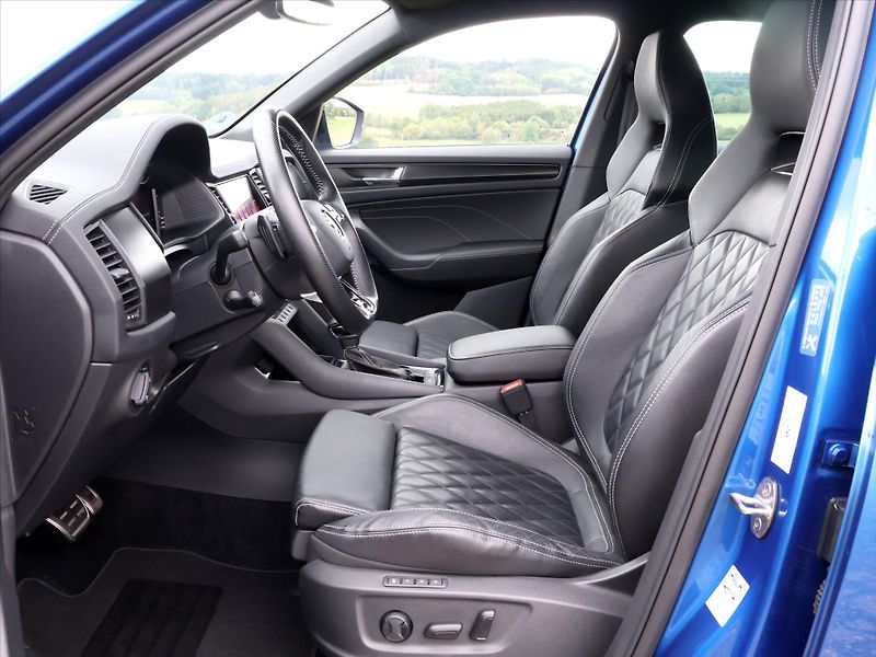 Škoda Kodiaq 2,0 TDI DSG 4x4 Sportline DPH - fotka 11 z 40