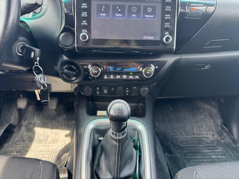 Toyota Hilux (2021) ACTIVE 2.4D4D 110kW 4x4 TAŽNÉ  - fotka 10 z 11