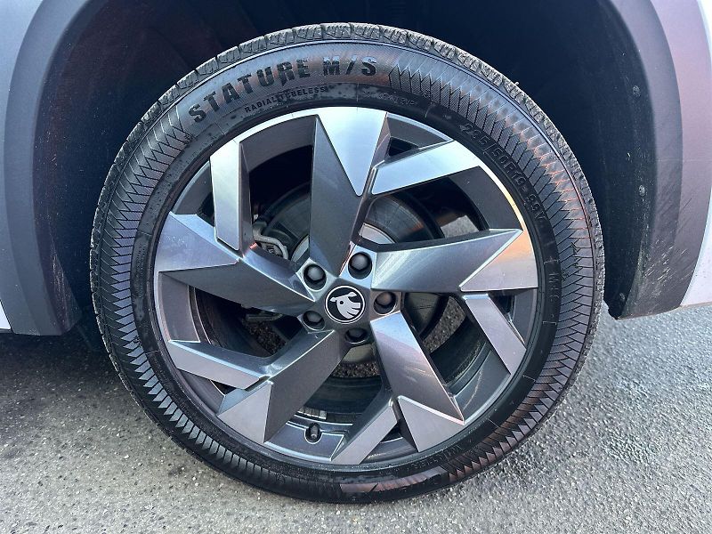 Škoda Kodiaq (2025) 2.0 TDI 4x4 DSG Sportline - fotka 35 z 39