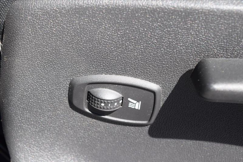 Renault Mégane 1,5 DCI 81KW PO SERVISE TAŽNÉ - fotka 32 z 47
