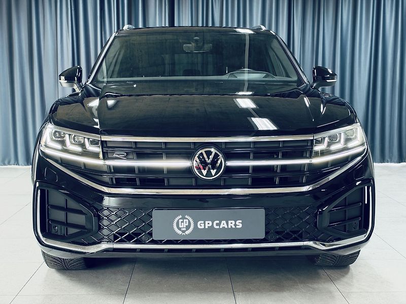 Volkswagen Touareg (2025) 3.0TDI*R-LINE*HUD*TAŽ*VZDUCH* - fotka 2 z 37