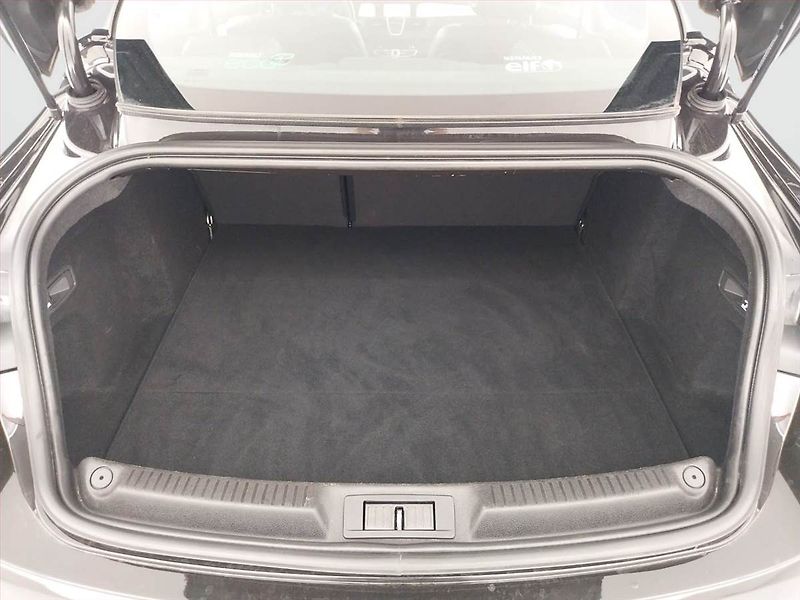 Renault Laguna (2011) 2.0 dCi, Serv.kniha, Navi - fotka 14 z 21