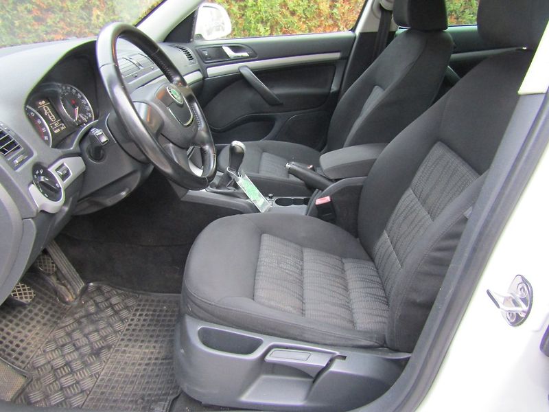 Škoda Octavia (2009) 2.0 TDI 103kW 4X4 - fotka 19 z 36