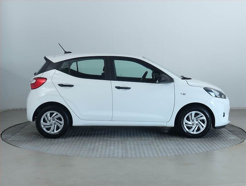 Hyundai i10 (2021) 1.0, Serv.kniha, Tempomat - fotka 6 z 15
