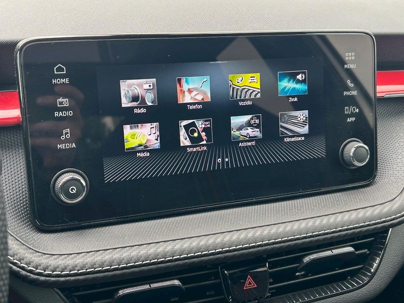 Škoda Fabia (2025) Monte Carlo 1.0 TSI 85 kW - fotka 20 z 31