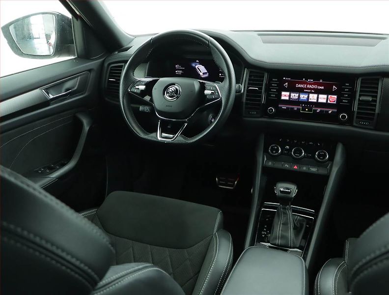 Škoda Kodiaq (2023) Sportline 1.5 TSI - fotka 7 z 18