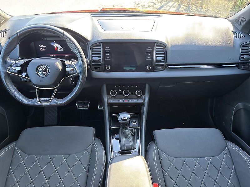 Škoda Karoq (2023) 1.5 TSI DSG Sportline - fotka 5 z 36