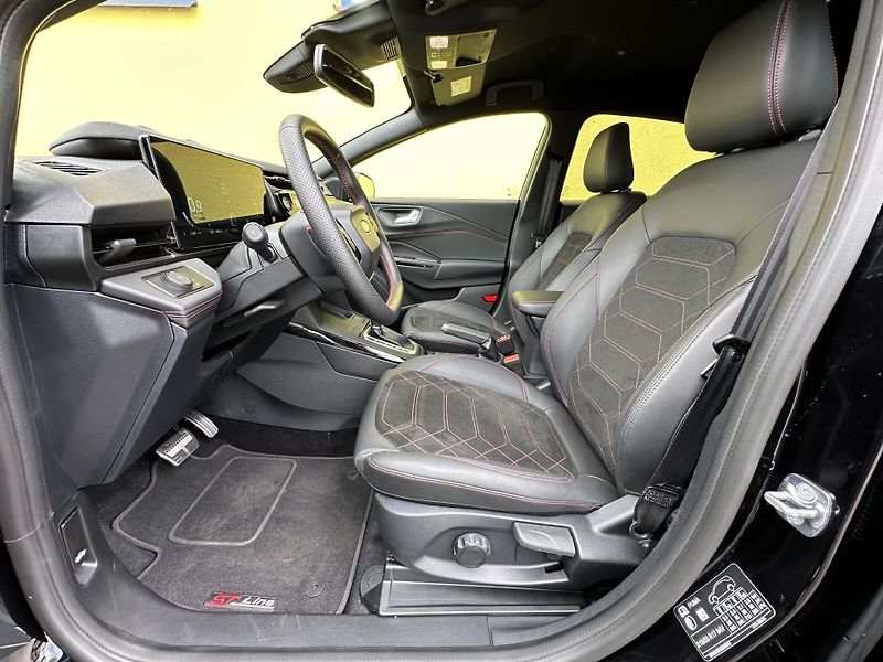 Ford Puma (2025) ST Line 1.0/114kW * 1.Maj. LED - fotka 8 z 37