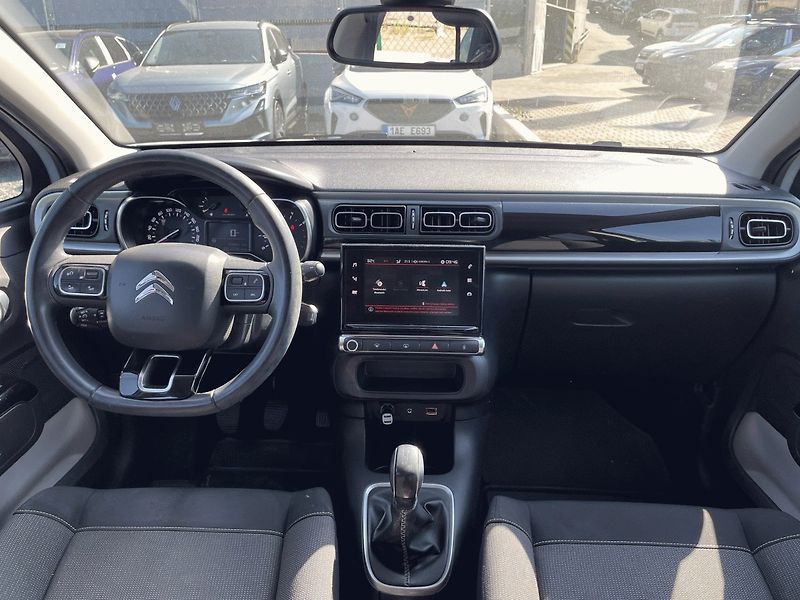 Citroën C3 (2017) 1.2 PureTech,Feel,60kW,1.Maj,Č - fotka 18 z 35