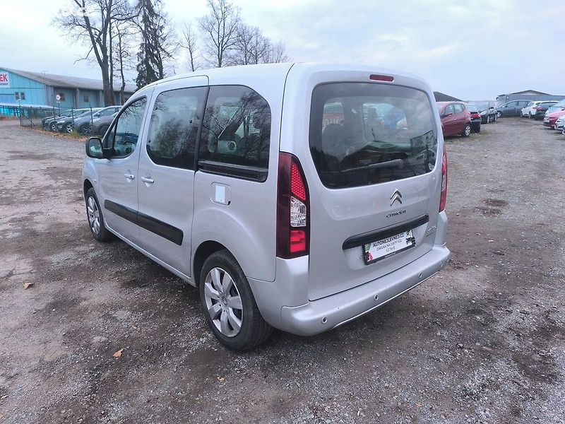 Citroën Berlingo 1.6i 72KW,155KM,PĚKNÝ,SERVISKA - fotka 5 z 25