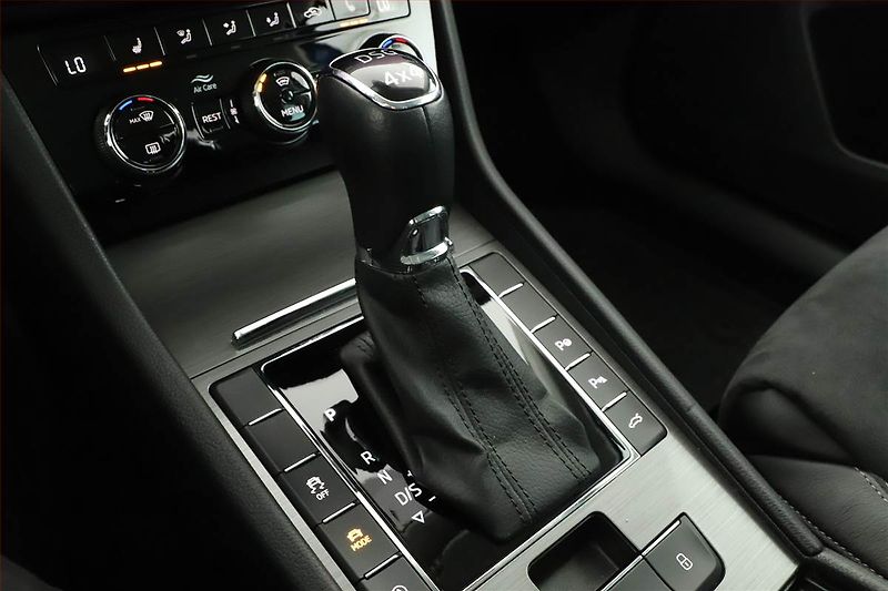 Škoda Superb (2021) Scout 2.0 TDI - fotka 13 z 19