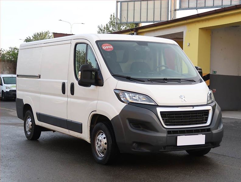 Peugeot Boxer (2018) 2.0 BlueHDi, L2H1, 1.0t, ČR - fotografie inzerátu