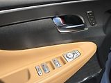 Hyundai Santa Fe (2022) LUXURY 2.2 CRDi DCT 4x4, 7 mís - náhled 12